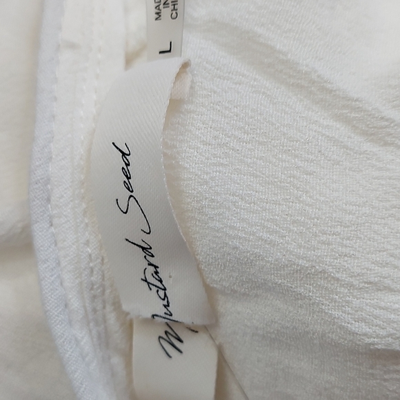 Mustard Seed short sleeve blouse with ruffle detail - Picture 5 of 7